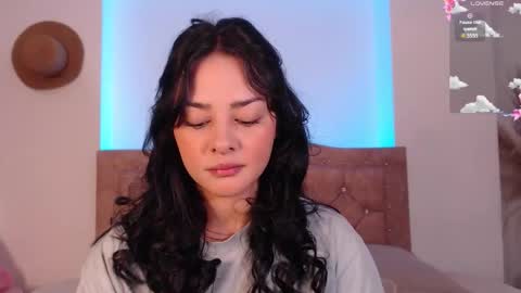 missmariana_ online show from November 12, 12:55 am