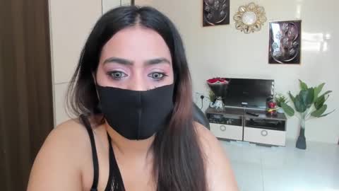 Snapshot of missmask24 chatting on September 29, 11:15 am Missmask24 online show from September 29, 11:15 am