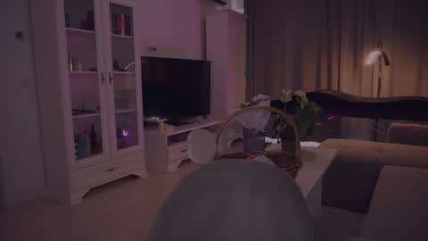 LUXXANDRA online show from July 29, 5:49 am