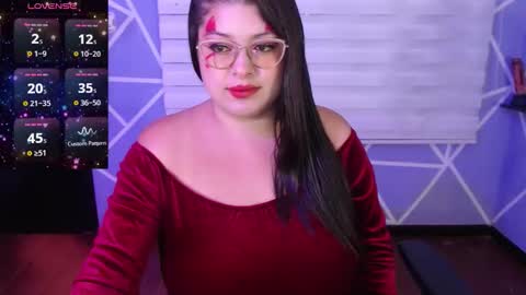 Miia online show from October 31, 4:19 pm