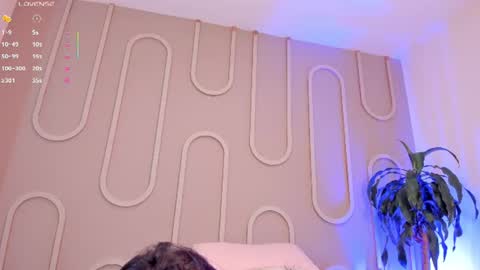 Snapshot of missmiaa_ chatting on July 1, 11:56 am Mia online show from July 1, 11:56 am