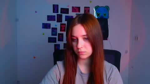 Mia online show from January 8, 12:51 pm