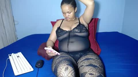 mimmi online show from September 20, 7:09 am