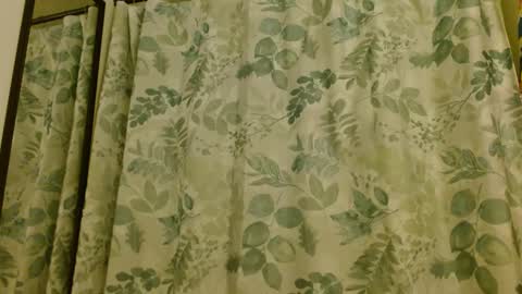 Maxxx online show from December 6, 3:30 am