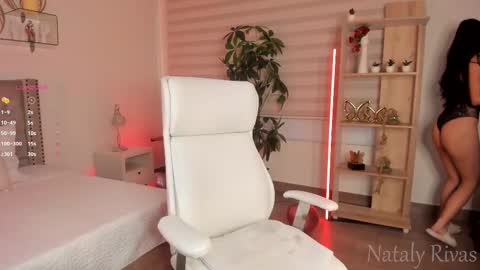 Snapshot of missnataly_ chatting on February 13, 11:39 am Nataly Rivas online show from February 13, 11:39 am