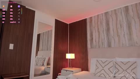 Snapshot of missnataly_ chatting on September 11, 10:43 pm Nataly Rivas online show from September 11, 10:43 pm