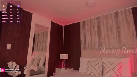 Snapshot of missnataly_ chatting on October 21, 9:48 pm Nataly Rivas online show from October 21, 9:48 pm