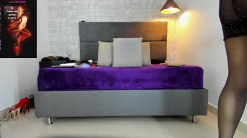 Snapshot of missnatash_ chatting on June 3, 11:35 am Missnatash online show from June 3, 11:35 am