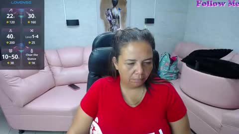 Penelope online show from March 4, 12:01 pm