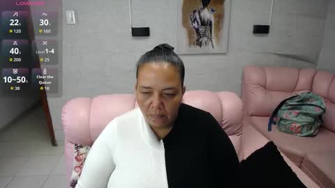 Penelope online show from October 18, 11:55 am