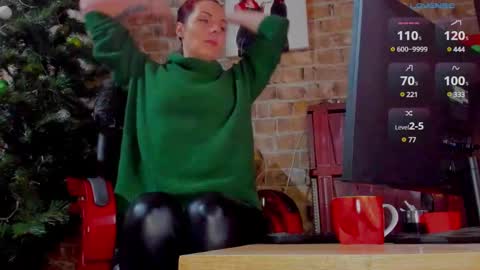 Miss Venus online show from February 4, 10:32 am