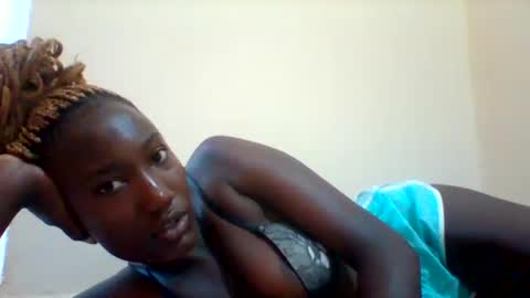 Snapshot of missprettygal chatting on March 5, 4:34 am pretty gal online show from March 5, 4:34 am