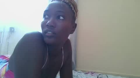 Snapshot of missprettygal chatting on March 8, 10:11 am pretty gal online show from March 8, 10:11 am