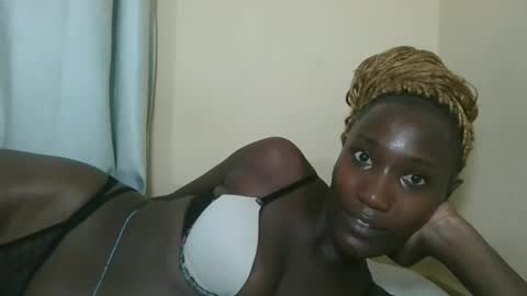 Snapshot of missprettygal chatting on March 10, 4:46 pm pretty gal online show from March 10, 4:46 pm