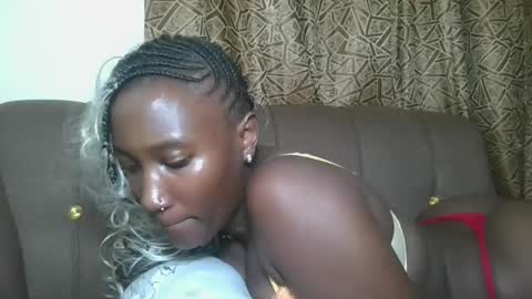 Snapshot of missprettygal chatting on November 20, 8:19 pm pretty gal online show from November 20, 8:19 pm