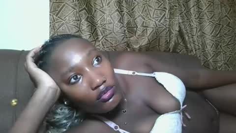 Snapshot of missprettygal chatting on November 23, 5:35 pm pretty gal online show from November 23, 5:35 pm