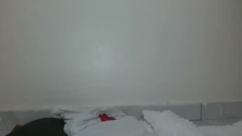 Snapshot of missprettygal chatting on December 3, 12:07 am pretty gal online show from December 3, 12:07 am