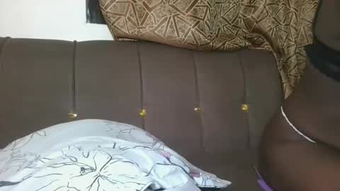 pretty gal online show from January 10, 6:20 pm