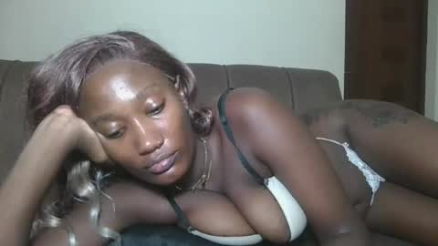 pretty gal online show from April 26, 11:24 pm