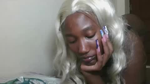 pretty gal online show from May 21, 1:01 am