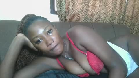 pretty gal online show from July 13, 6:16 am