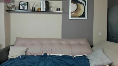 Snapshot of missqwerty_ chatting on October 13, 7:03 pm BrainMia online show from October 13, 7:03 pm