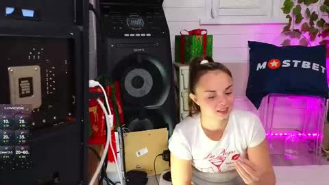 . online show from January 9, 2:40 pm