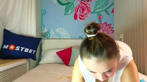 . online show from January 11, 1:32 pm