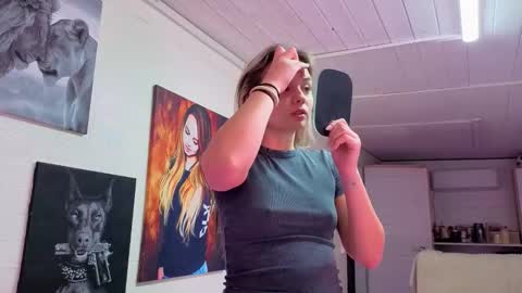 . online show from December 5, 6:22 am