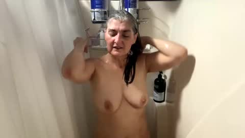 Miss Spooky Silverstacker online show from September 19, 11:00 am