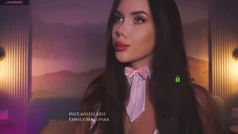 Snapshot of missss_kiss chatting on October 12, 5:23 pm Missss kiss online show from October 12, 5:23 pm