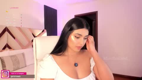 Snapshot of missthailand_ chatting on November 24, 10:53 pm Fernanda Davila online show from November 24, 10:53 pm