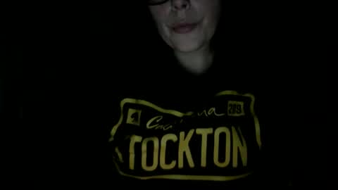 Snapshot of misstress_liz chatting on December 16, 4:50 am misstress_liz online show from December 16, 4:50 am