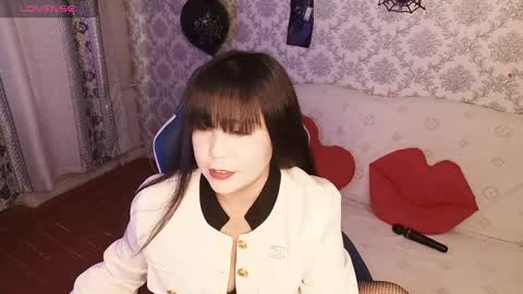 Snapshot of missvalday chatting on October 27, 5:22 am Val online show from October 27, 5:22 am