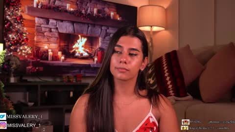 Snapshot of missvalery_1 chatting on December 30, 1:37 am OF online show from December 30, 1:37 am