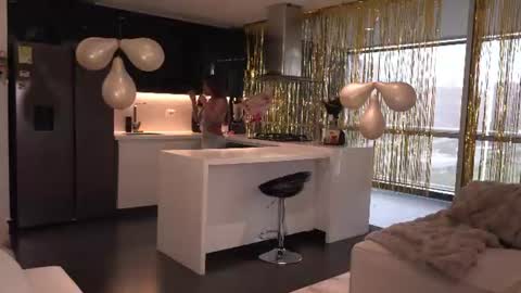 OF online show from June 25, 1:04 pm