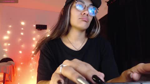 Snapshot of missvenuss chatting on December 24, 1:59 am IG MISSVENUSS1 online show from December 24, 1:59 am