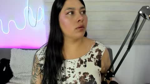 Pau OFmissweetpeach online show from January 13, 12:38 am