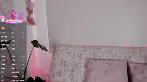 Pau OFmissweetpeach online show from June 15, 9:06 pm