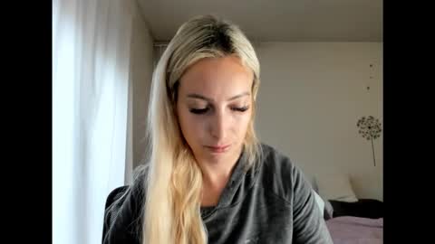 Missy matrix online show from December 23, 9:51 am