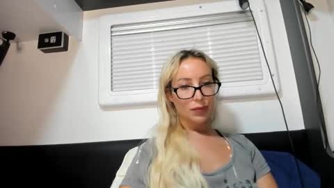 Missy matrix online show from March 4, 1:33 am