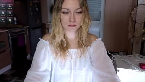 Snapshot of missyourtouch chatting on February 10, 8:35 pm MissYourTouch online show from February 10, 8:35 pm