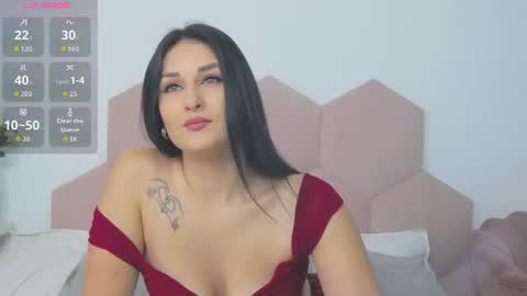 Snapshot of missyross_ chatting on July 6, 5:59 pm Elly online show from July 6, 5:59 pm