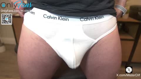 Snapshot of mister_dilf chatting on January 25, 7:28 pm MISTER DILF online show from January 25, 7:28 pm