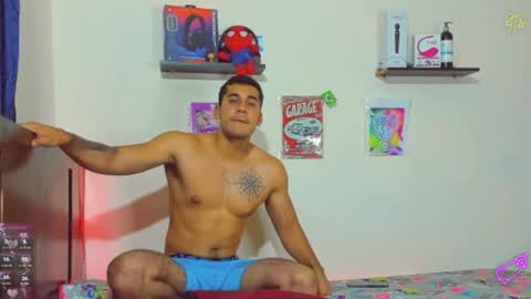 Snapshot of mister_latino27 chatting on January 9, 10:20 pm Mster online show from January 9, 10:20 pm