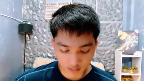 Snapshot of mister_officer chatting on November 15, 6:55 am SAINT SACHI will make your day online show from November 15, 6:55 am