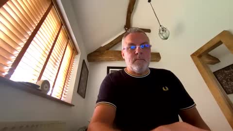 Misterblivs online show from October 2, 12:45 pm