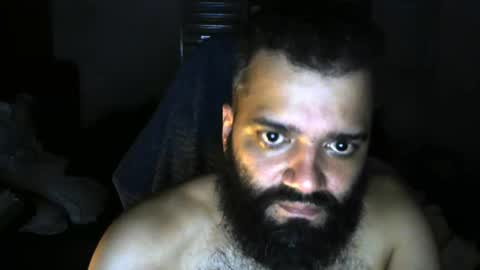 Snapshot of misterdiamond20253 chatting on October 27, 7:01 am misterdiamond20253 online show from October 27, 7:01 am