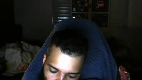 Snapshot of misterdiamond20253 chatting on October 28, 4:49 am misterdiamond20253 online show from October 28, 4:49 am