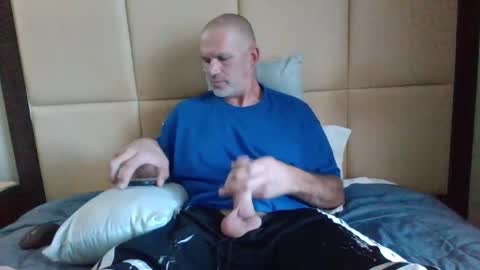 Mister81 online show from October 6, 9:34 pm